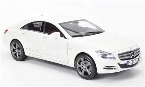 Modellino In Miniatura Mercedes Classe Cls Shooting Brake Norev