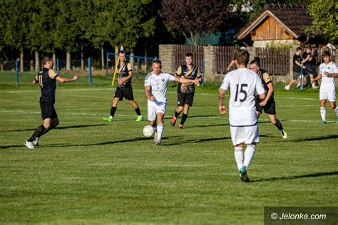 Karkonosze grają u siebie Jelonka wiadomości III liga