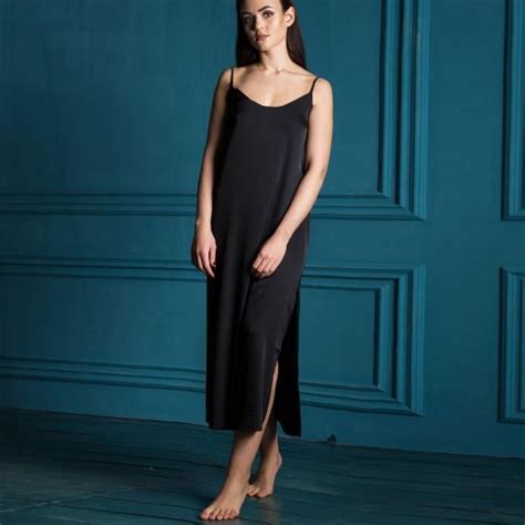 Nouvelles femmes grande taille Lingerie Sexy Satin soie longue chemise de nuit dos nu vêtements