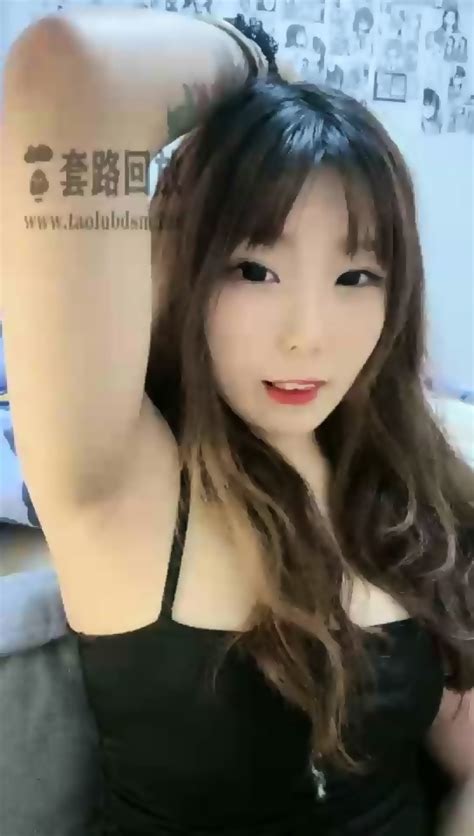 Qingqing Qingqing Sama S First Perspective Armpit Traffic Lights Eporner