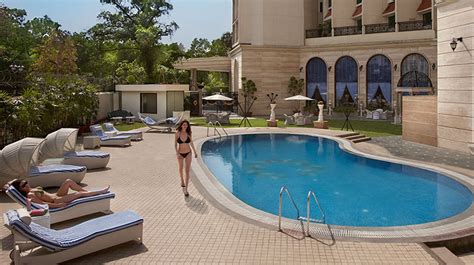 Hotel with Swimming Pool in Connaught Place, Top Royal Hotel Gym in ...