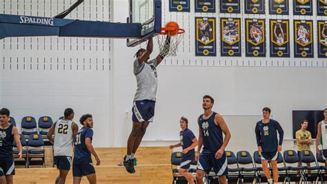 Photo Gallery Notre Dame Opens Hoops Practice Irish Sports Daily