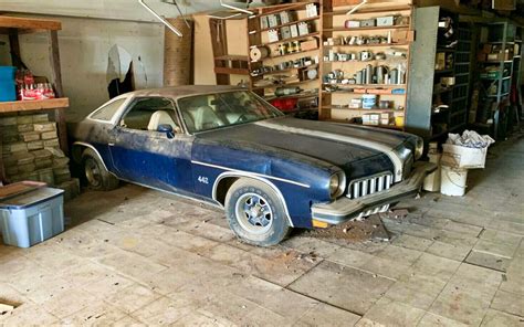 1973 Oldsmobile 442 Barn Finds