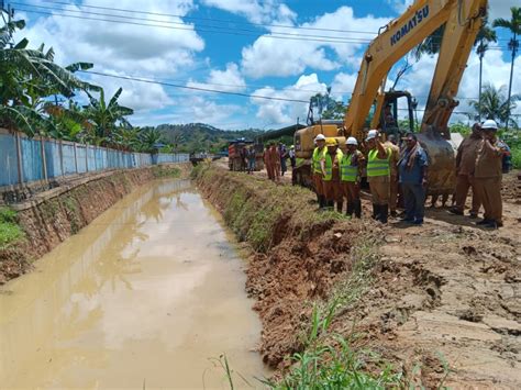 Pj Wali Kota Tinjau Sejumlah Sungai Di Kota Sorong Kapabar