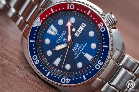 Hands On Review Seiko Prospex SRPA21 PADI Turtle A Nice Colorful