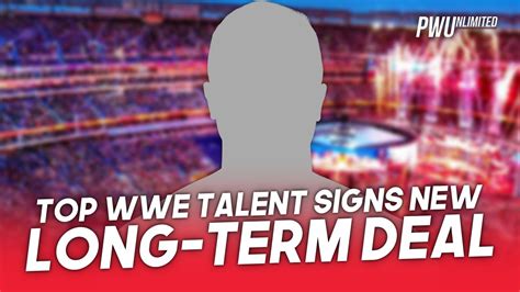 Top WWE Superstars Signs New Long Term Deal YouTube