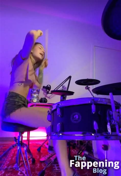 Kristina Rybalchenko Kriss Drummer Nude Leaks Photo 44 TheFappening