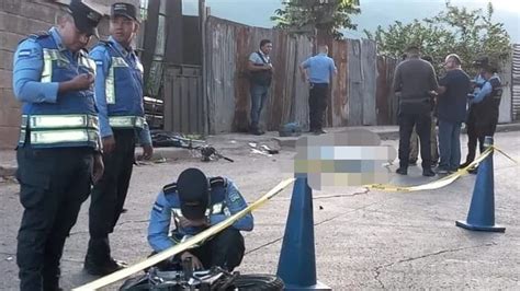 Tras Perseguirlo Embisten Y Matan A Un Joven En Su Moto En TGU