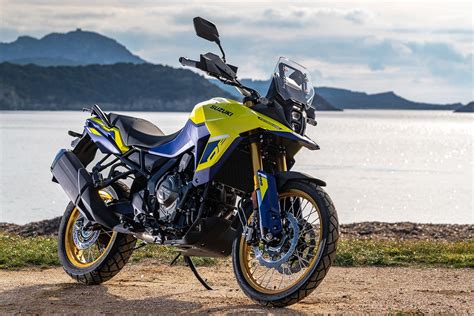 Suzuki V Strom De First Look Review Rider Magazine Off