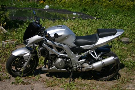 Suzuki Sv S Cm Vantaa Moottoripy R Nettimoto