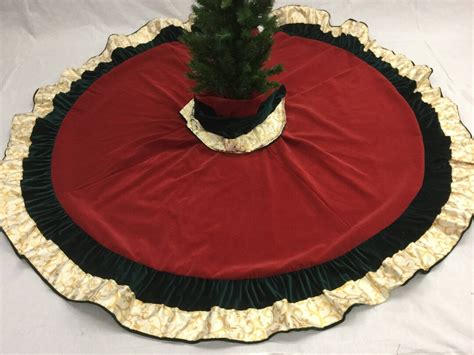 Christmas Tree Skirt Red and Gold Tree Skirt 72 Inch in - Etsy