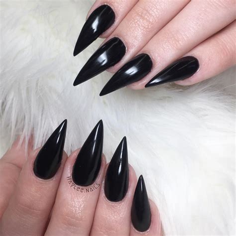 Best Black Stiletto Nails Designs For Your Halloween Ostty