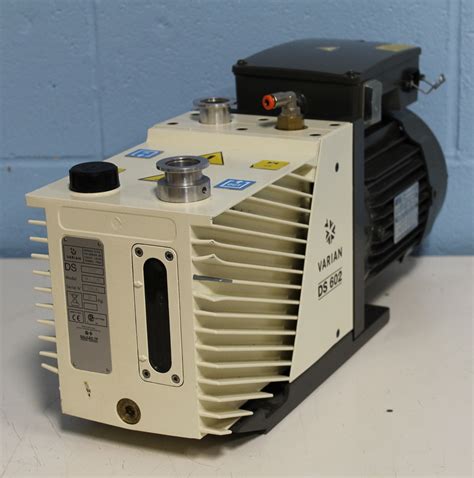 Varian Ds Dual Stage Rotary Vane Vacuum Pump