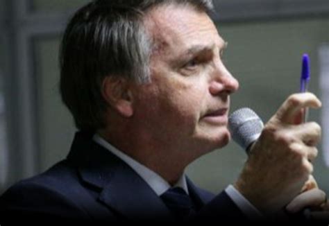 Bolsonaro tira da Educação e da C T e põe R 16 5 bi na orgia do