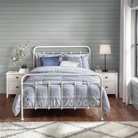 Stylewell Dorley Farmhouse White Metal King Bed 811 In W X 5354 In H Bd8044w The Home Depot