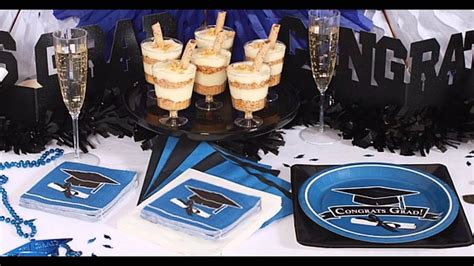 10 Pretty College Graduation Party Ideas For Adults 2024