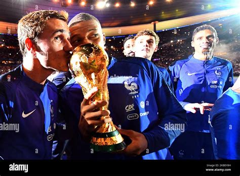 2018 France World Cup Trophy Mbappe Hi Res Stock Photography And Images