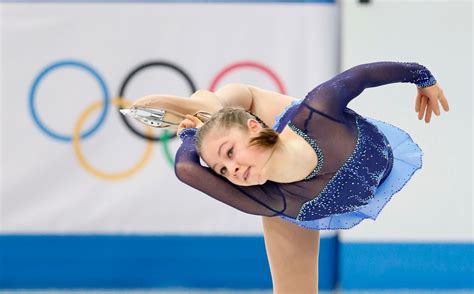 15 Year Old Figure Skater Yulia Lipnitskaya Debuts With Incredible