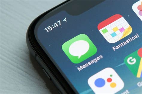 Ordenan A Apple Retirar WhatsApp Threads Signal Y Telegram De La App