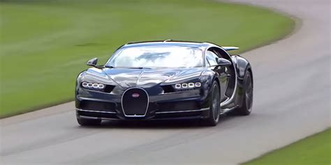 Watch The 1500 Hp Bugatti Chiron Thunder Up The Hill At Goodwood