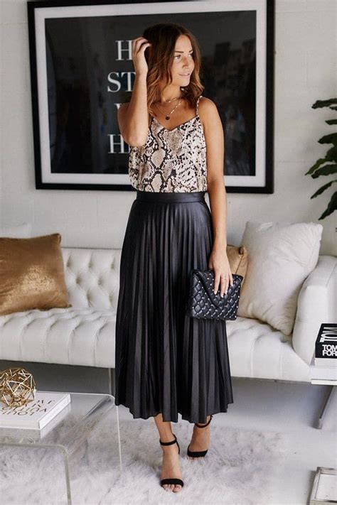 black pleated skirt outfit ideas - Bountiful Blogs Slideshow