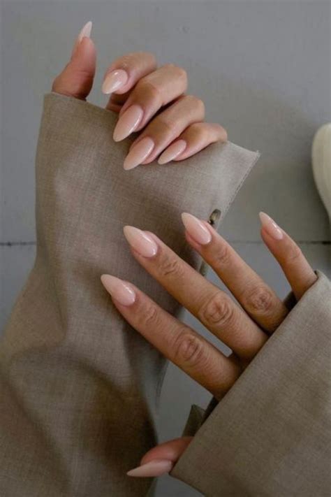 20 Classy Nude Nail Ideas To Copy Artist Hue