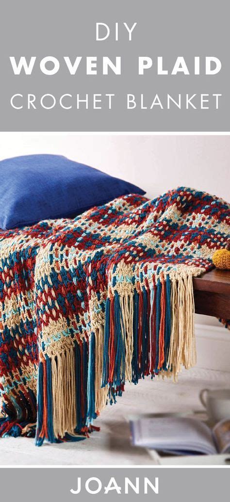 Love the look of this DIY Woven Plaid Crochet Blanket? Check out the ...