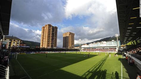 Tiny Eibar take on Spanish soccer's big guns - CNN.com