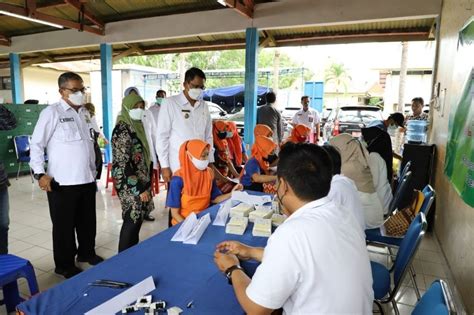 Ratusan Buruh Rokok Di Sleman Dapat Blt Bagi Hasil Cukai