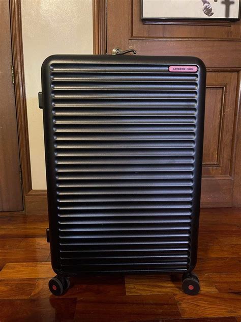 Samsonite Red Toiis C Spinner Exp Hobbies Toys Travel