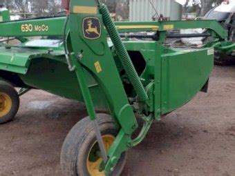 John Deere Moco Mower Conditioner Farm Tender