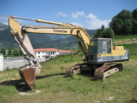 Komatsu Pc240nlc 3 Fiches Techniques And Données Techniques 1988 1995 Lectura Specs