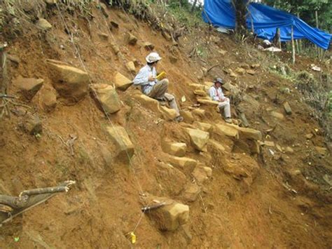 Diduga Situs Megalit Tertua Inilah Daya Tarik Gunung Padang Jadi