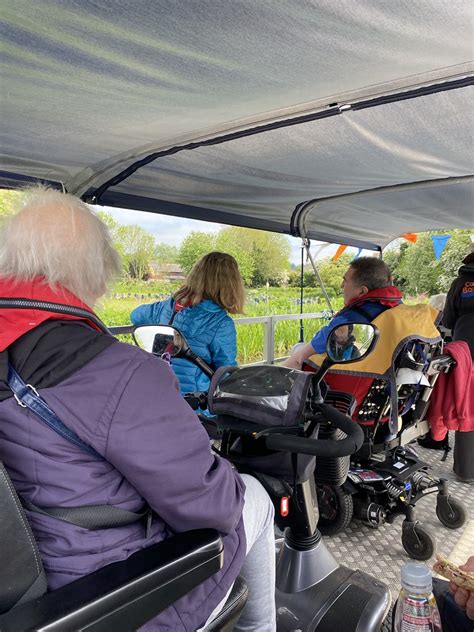 Img Cotswold Canals Connected Flickr