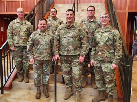 Army Reserve Careers Group Commander Visits Ft Sheridan