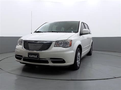 Autos Chrysler Town Country 3 6 LI Minivan 2013 usados KAVAK México