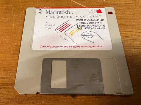 macintosh macwrite macpaint    en francais gebraucht