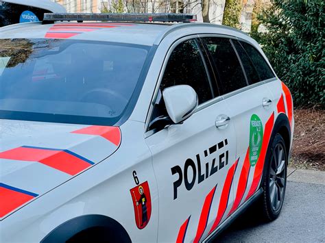 Kanton Glarus Verkehrsunfall Und Kriminalstatistik Polizeinews Ch