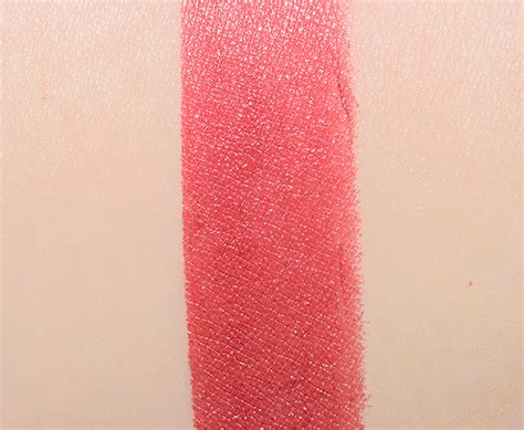 Bobbi Brown Cranberry Luxe Lipstick Review And Swatches