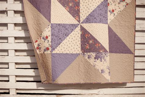 THE QUILT BARN: Padstow Range Giant Star Quilt