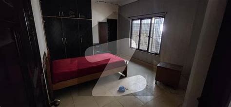 10 MARLA FACING PARK DOUBLE STOREY HOUSE FOR RENT Johar Town Lahore