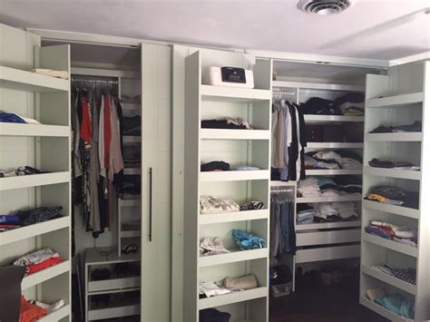 Custom Walk In Closet Classique Armoire Et Dressing Miami Par 3