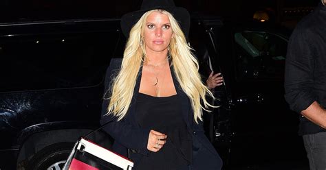 Jessica Simpson's Tummy Tuck Was the Plastic Surgery Procedure From Hell