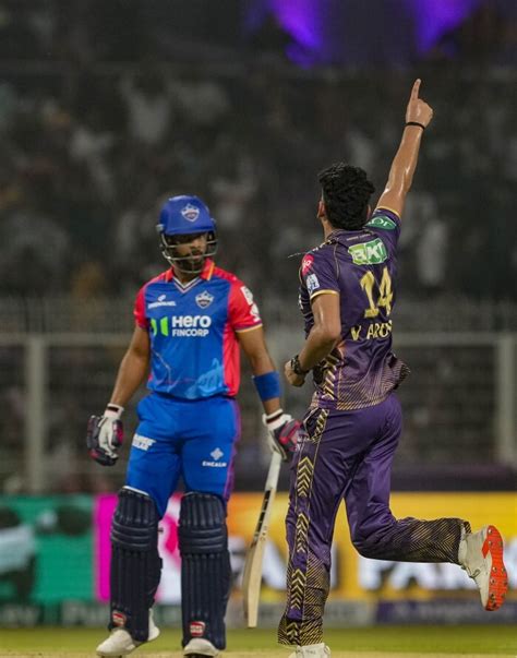 Ipl Dc Vs Kkr Match Photos Kkr Won By Wickets Mykhel