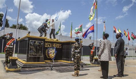 La MINUSCA et le Gouvernement centrafricain honorent la mémoire des