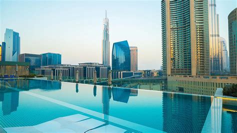 17 Best Rooftop Pools in Dubai [2024 UPDATE]