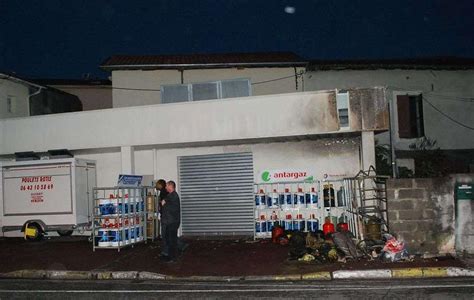 Une bouteille de gaz explose au supermarché