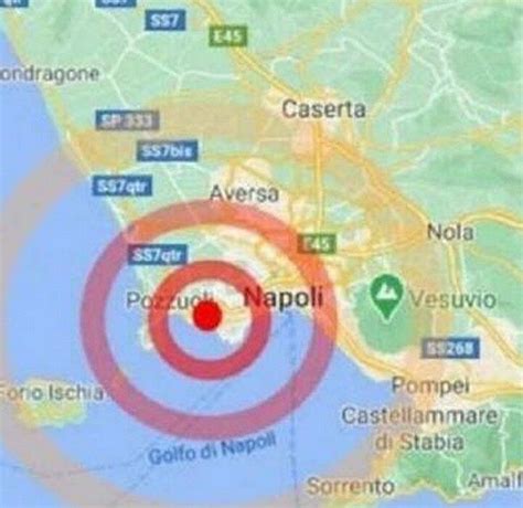 Terremoto A Napoli Doppia Scossa Ai Campi Flegrei La Situazione