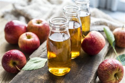 Apple Cider Vinegar Benefits For Hair - Aventus Clinic