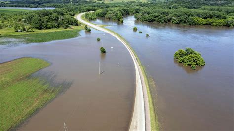 Midwest Flooding Collapses Rail Bridge Forces Evacuations And Kills At